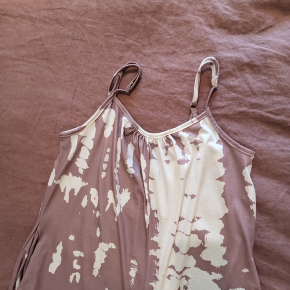 Romantichut mauve strappy romper with side seam pockets pocket - Picture 2 of 4